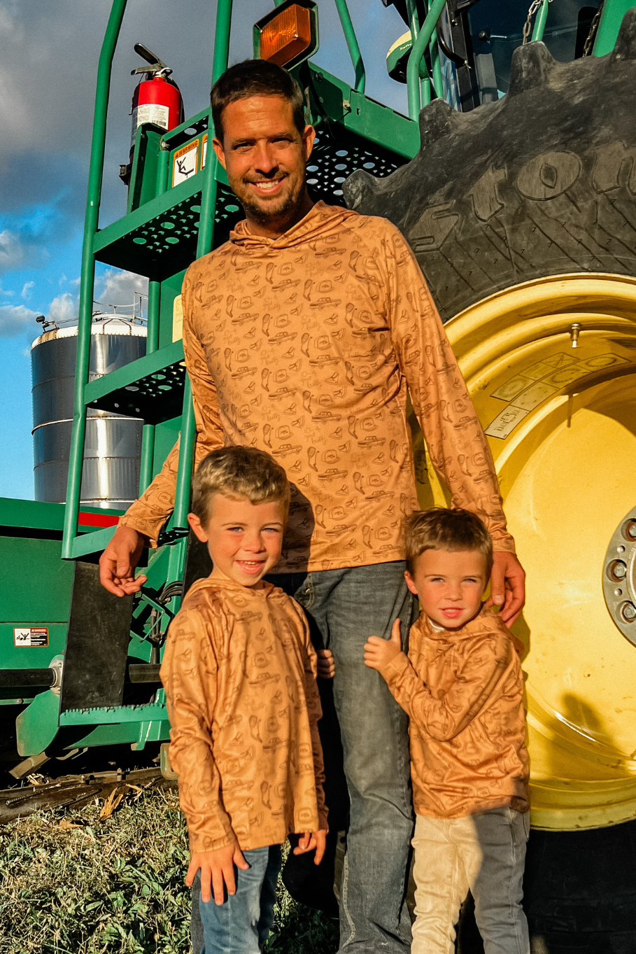 10-4 Good Buddy Men's Performance Hoodie in Camel