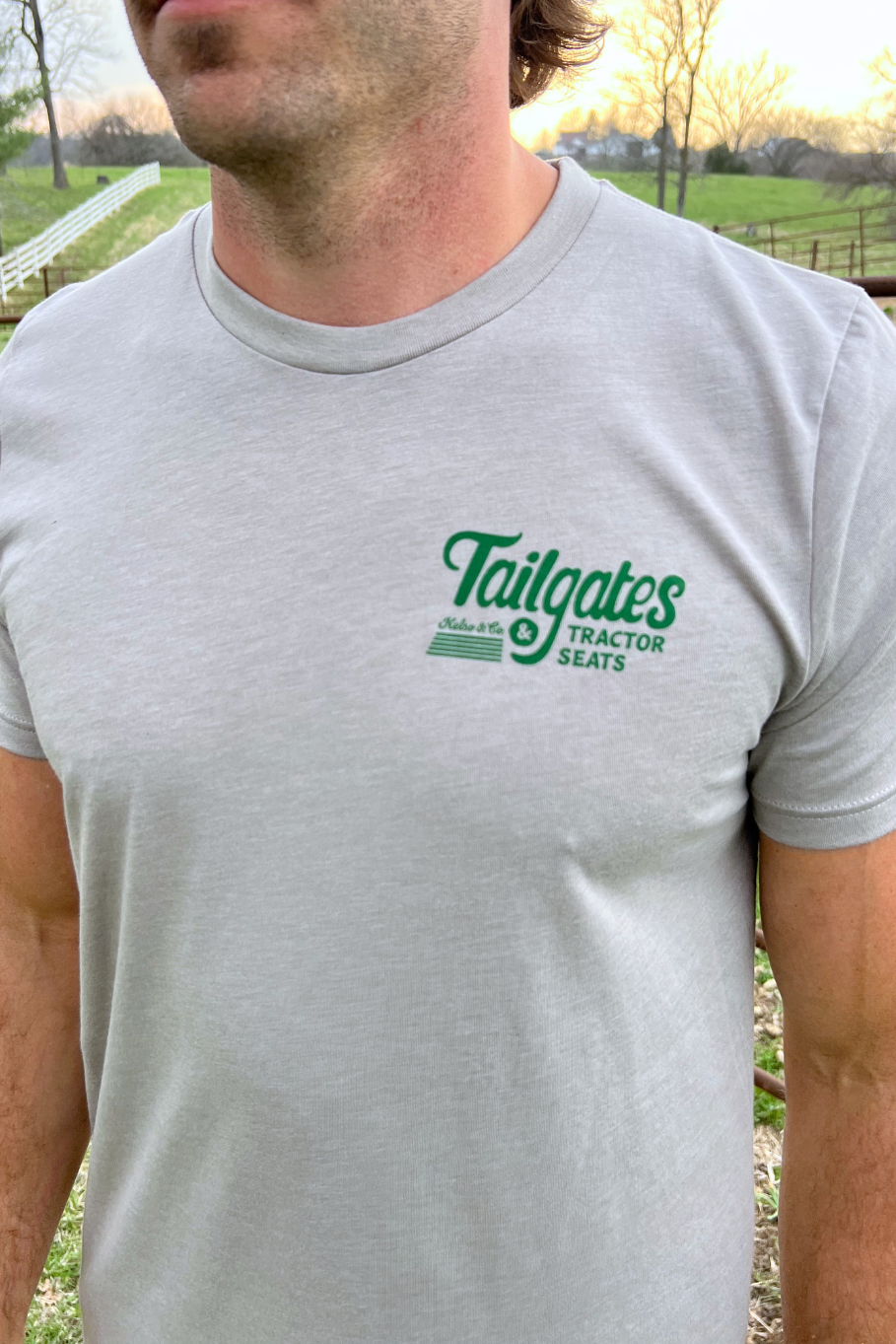 Gray t-shirt with green and yellow vintage picture