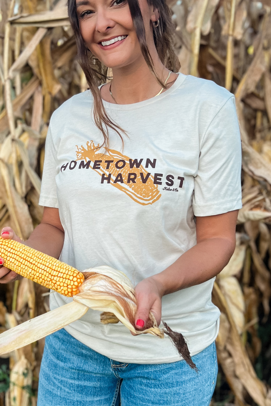 Hometown Harvest Graphic Tee in Heather Dust
