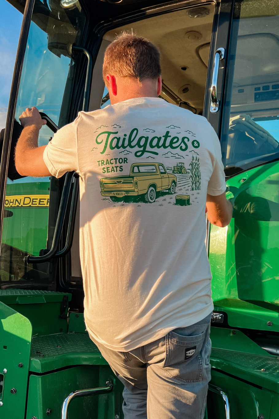 Tailgates &amp; Tractor Seats - Green &amp; Gold