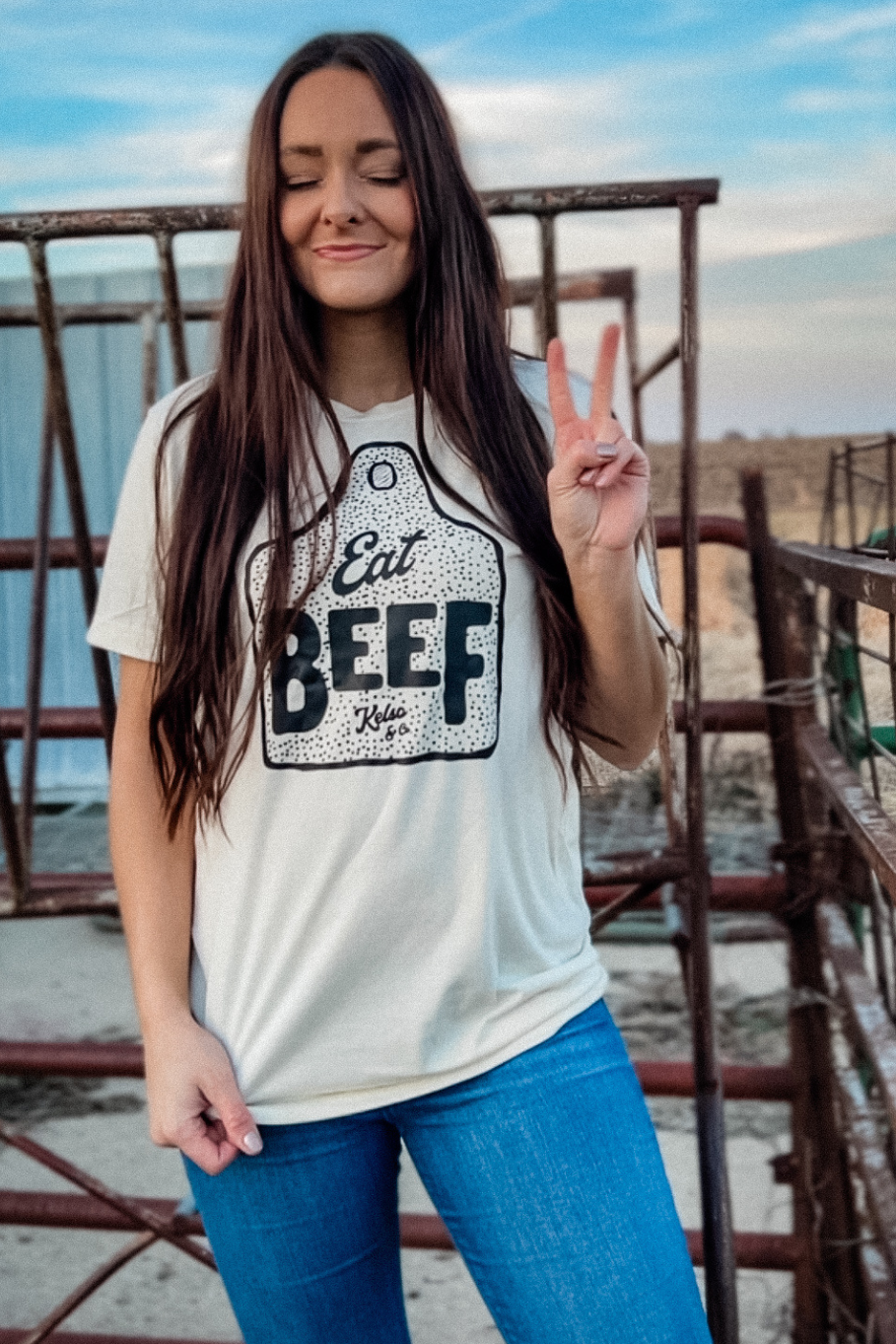 Eat Beef Graphic Tee in Ivory