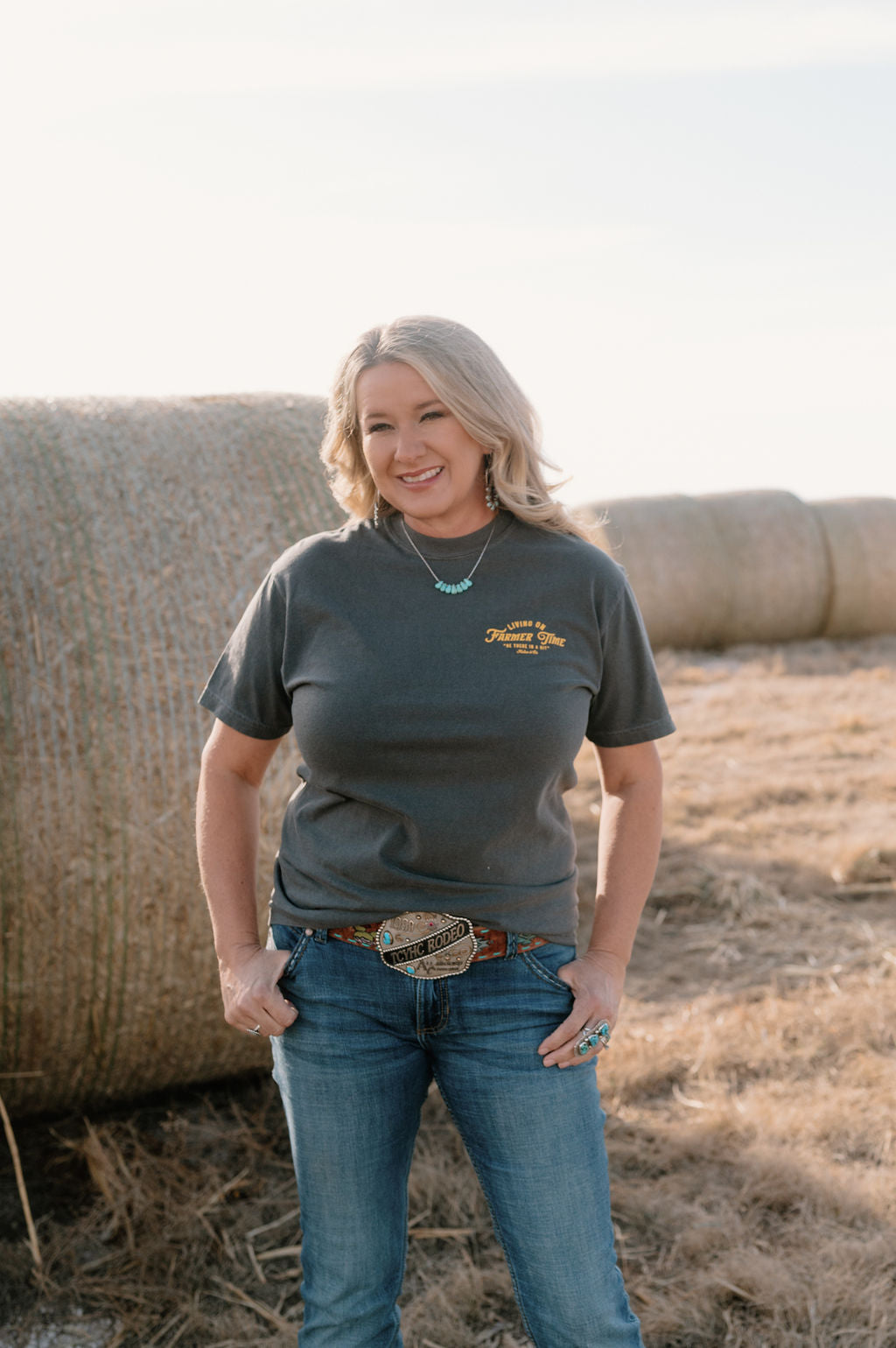 Living On Farmer Time Graphic Tee in Pepper - Rosebud's Tees