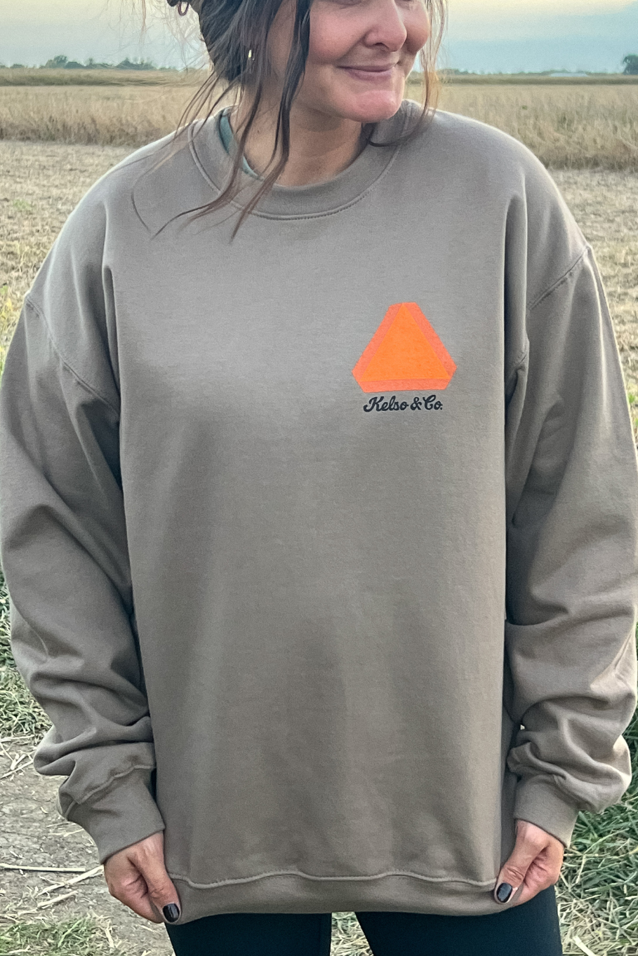 Save a Farmer Crewneck in Savanna Brown