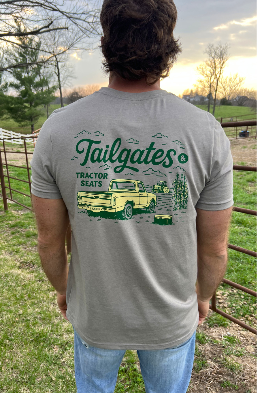 Gray t-shirt with green and yellow vintage picture